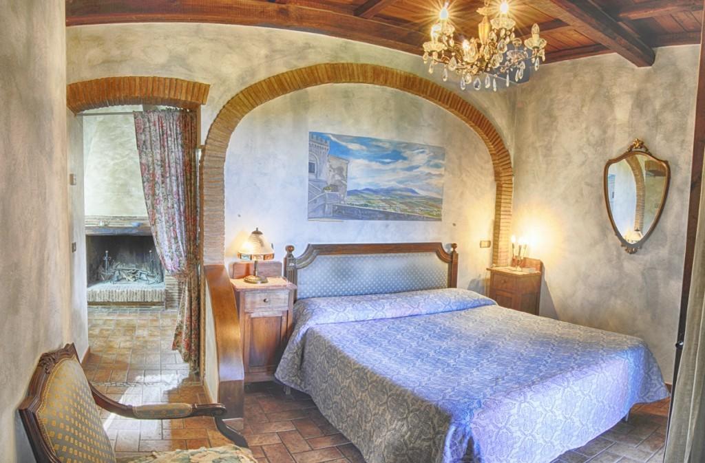 La Vecchia Quercia Bed & Breakfast Selci  Bilik gambar